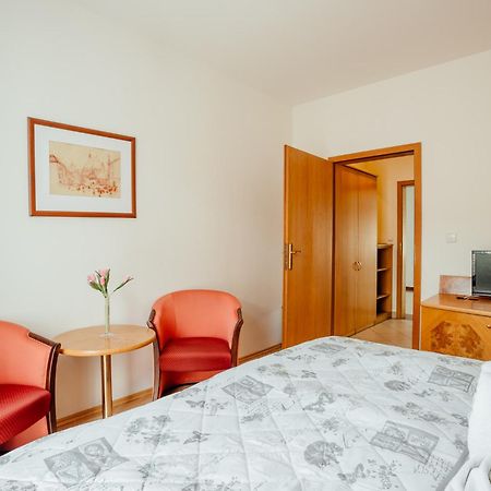 Hotel Kerling Banská Štiavnica Kültér fotó