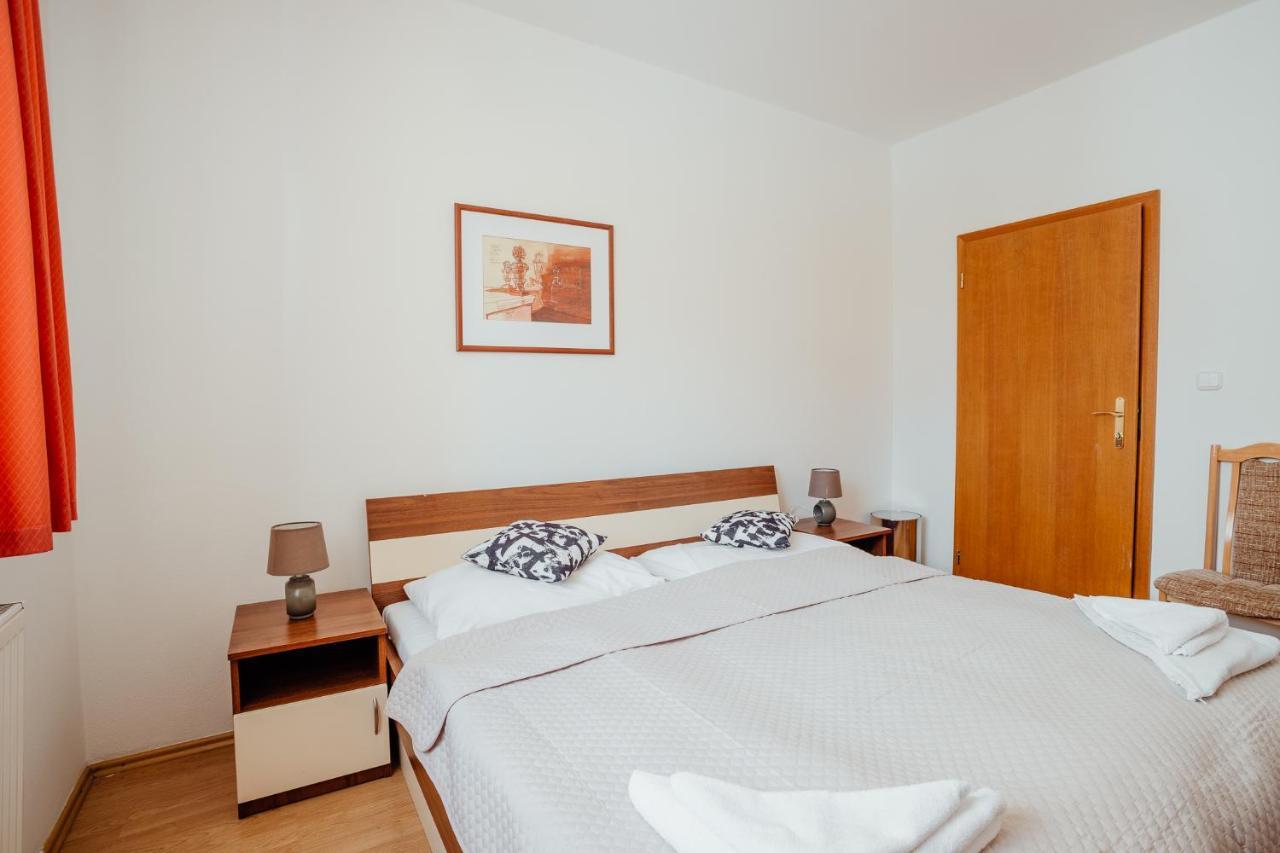 Hotel Kerling Banská Štiavnica Kültér fotó