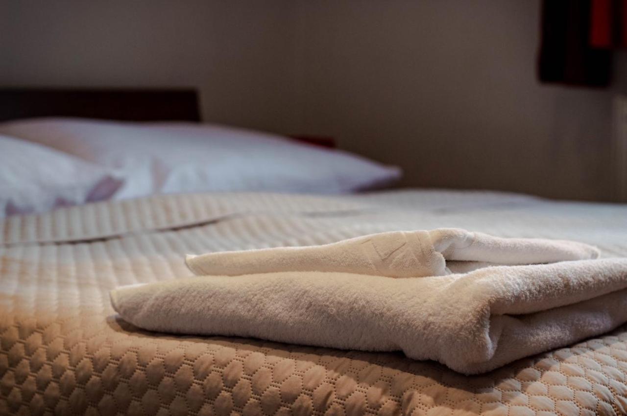 Hotel Kerling Banská Štiavnica Kültér fotó