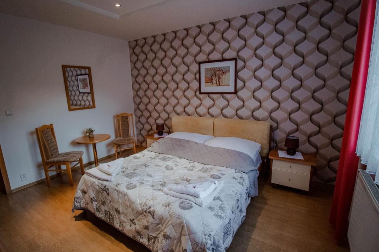 Hotel Kerling Banská Štiavnica Kültér fotó