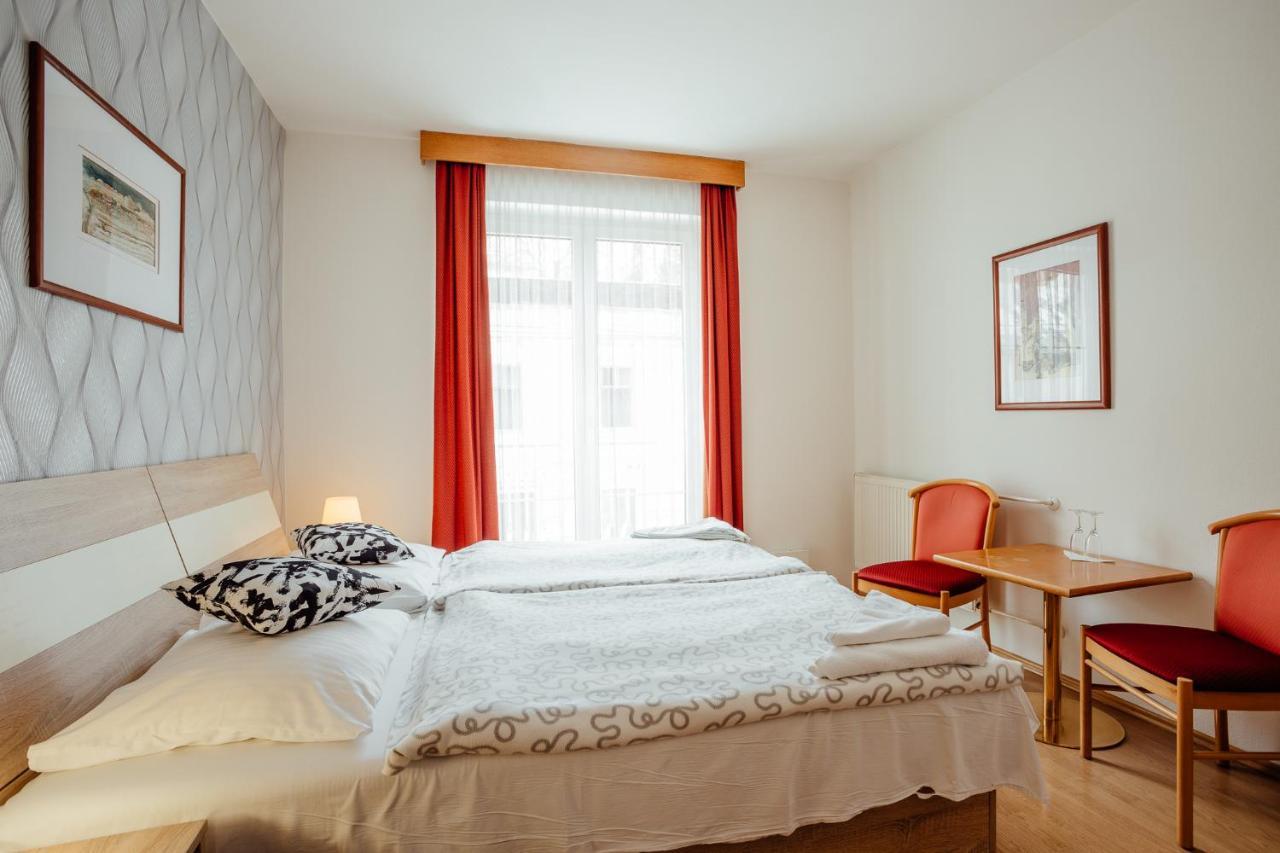 Hotel Kerling Banská Štiavnica Kültér fotó